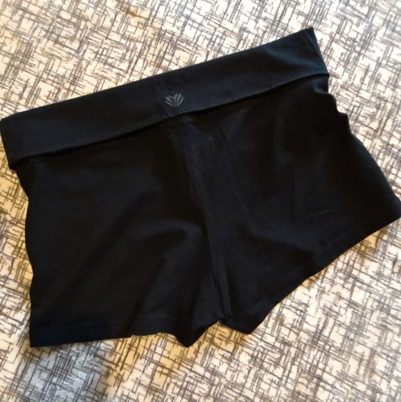 ❣️ Black Booty Shorts ❣️BOGO - Picture 3 of 3